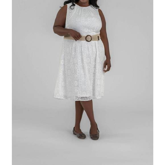NEW MAGGY LONDON lani dress in white - Picture 3 of 5